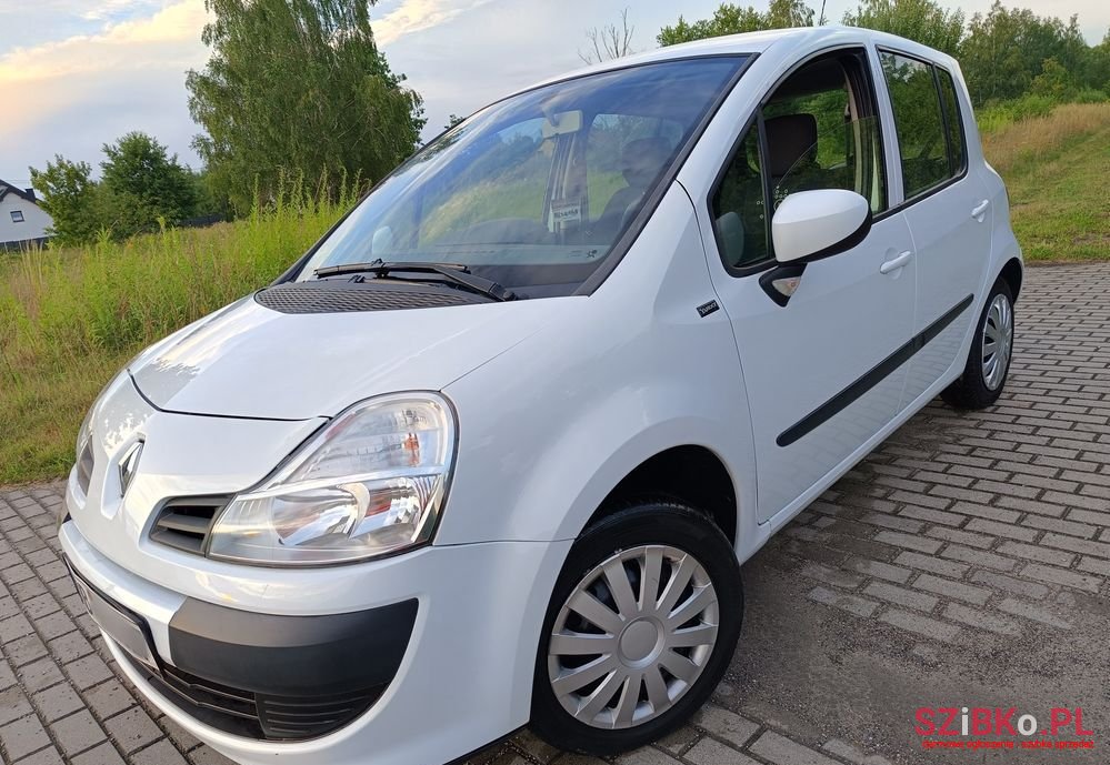 2012' Renault Modus photo #1