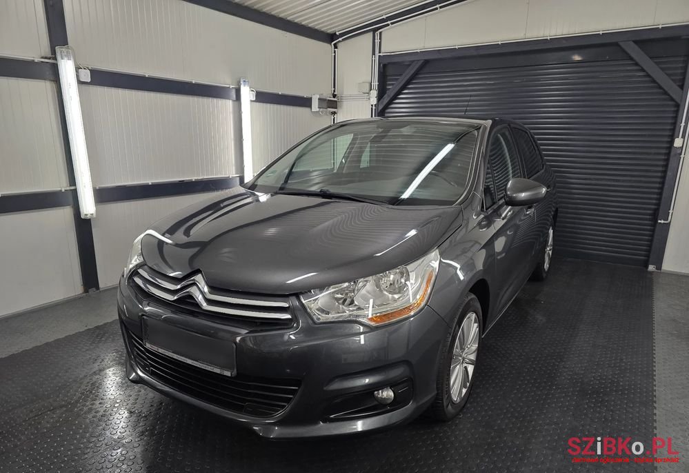2011' Citroen C4 Vti 120 Style photo #1