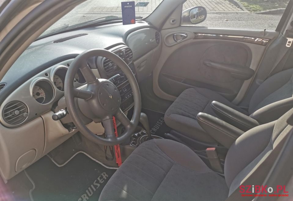 2002' Chrysler PT Cruiser photo #5