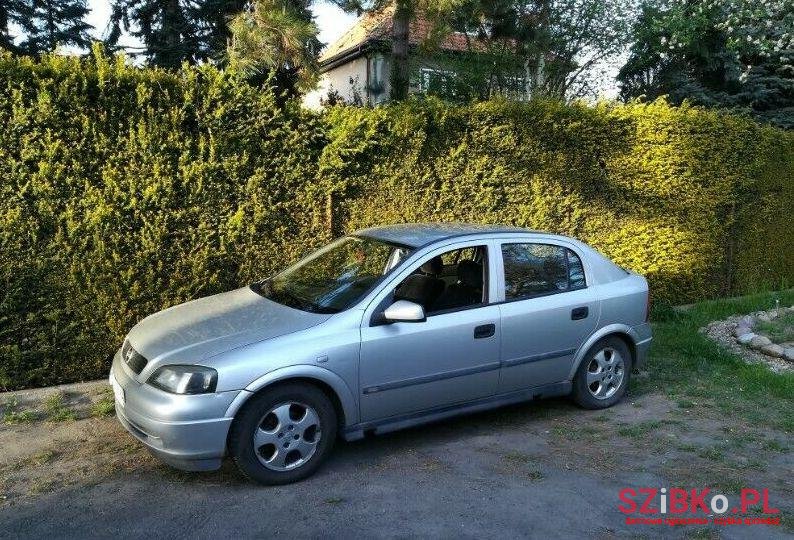 2001' Opel Astra photo #1