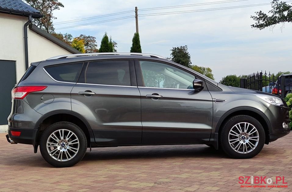 2014' Ford Kuga photo #5