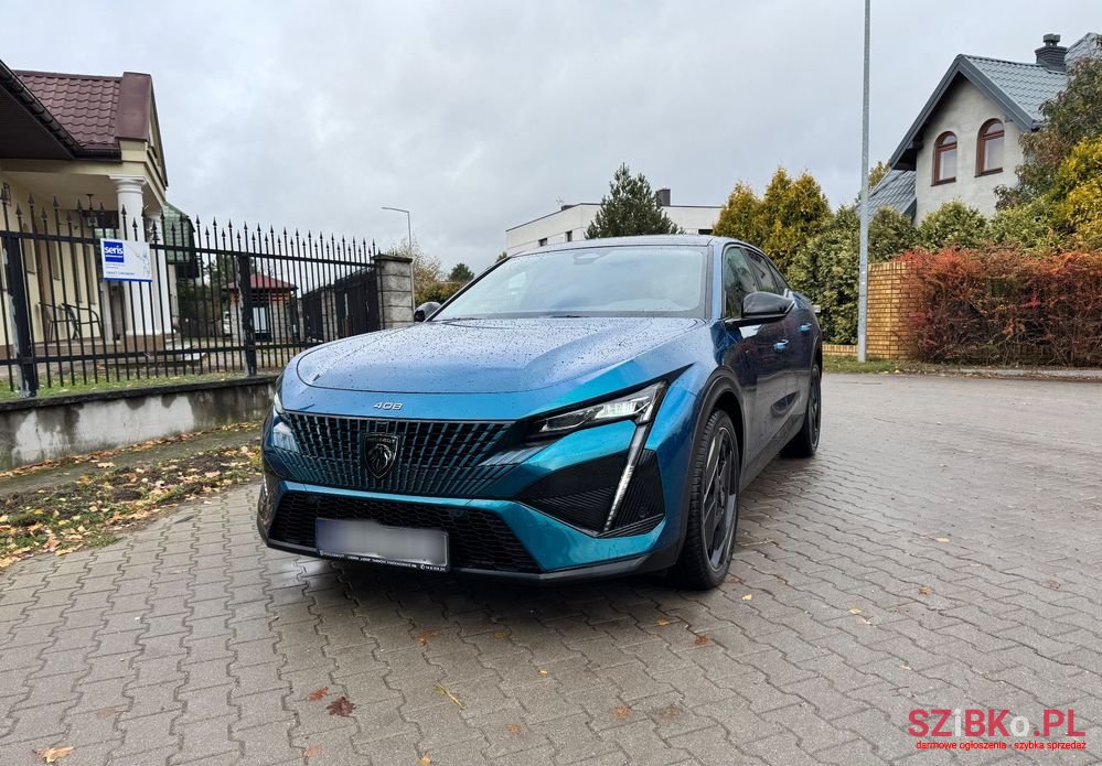 2023' Peugeot 408 photo #2
