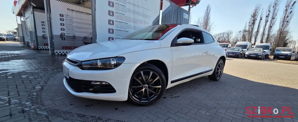 2009' Volkswagen Scirocco photo #2