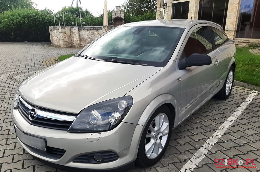 2006' Opel Astra Gtc 1.8 Edition photo #1