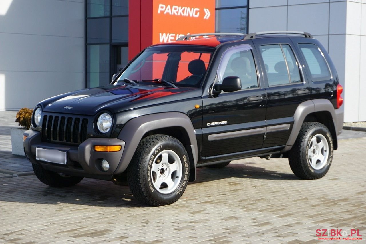 2004' Jeep Cherokee photo #1