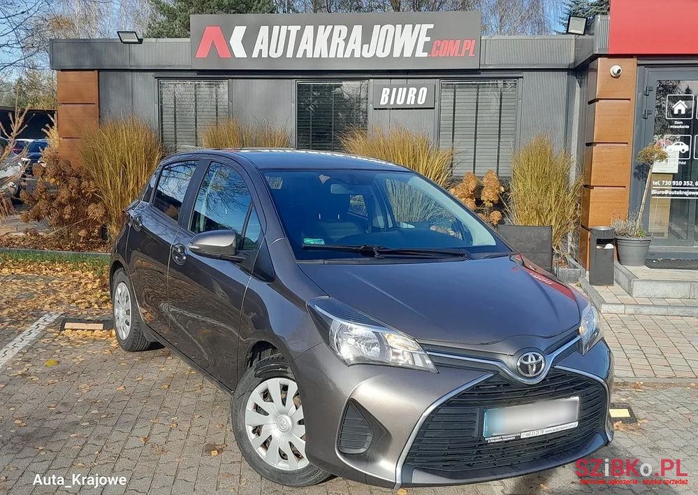 2016' Toyota Yaris 1.0 Active photo #1