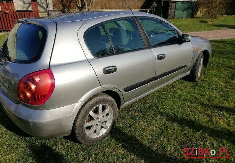 2003' Nissan Almera photo #1