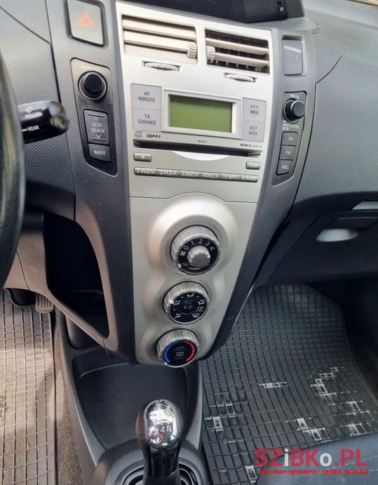2006' Toyota Yaris photo #5