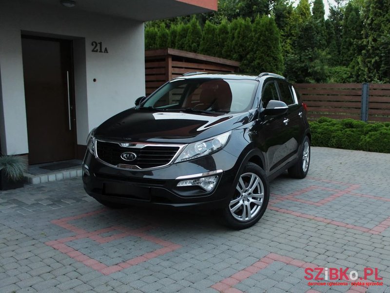 2010' Kia Sportage photo #3