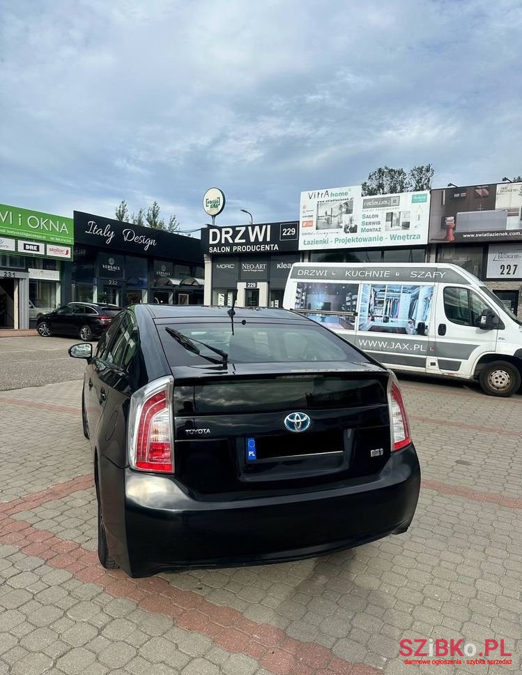 2012' Toyota Prius Comfort photo #3