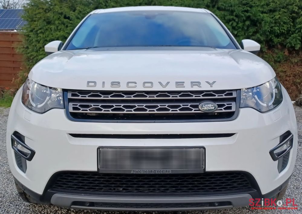2017' Land Rover Discovery Sport photo #5