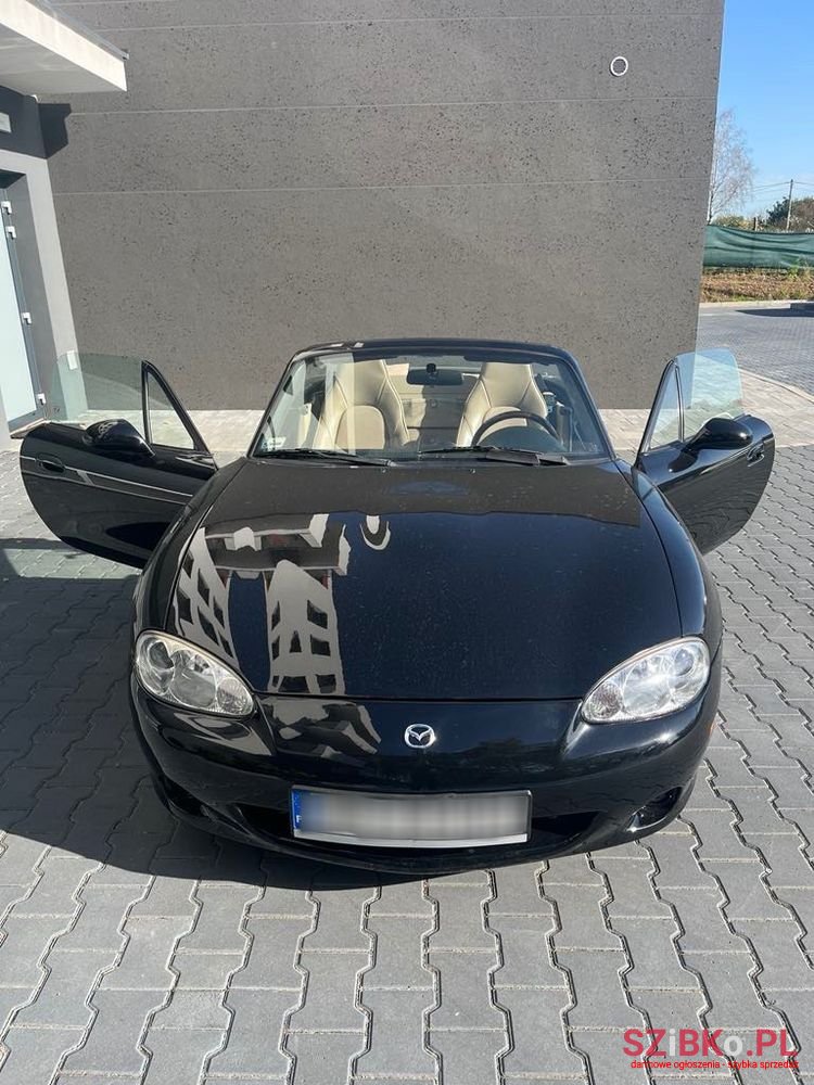 2005' Mazda MX-5 photo #4