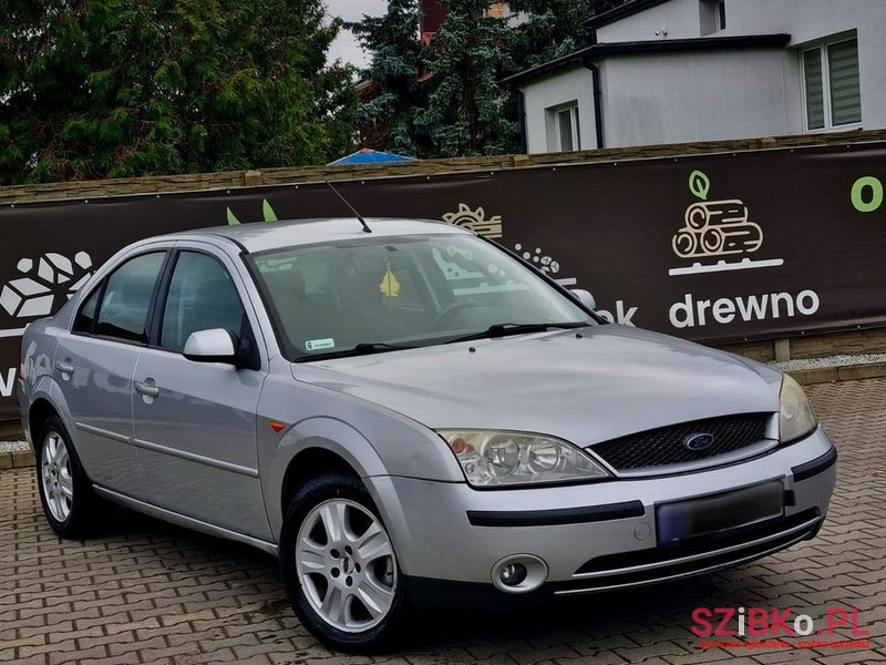 2001' Ford Mondeo 1.8 Ghia photo #2