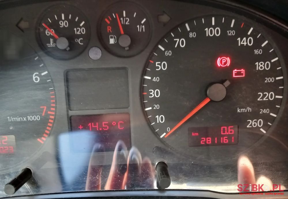 2000' Audi A4 Avant photo #5