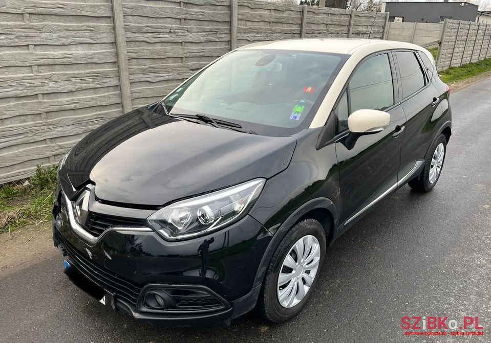 2015' Renault Captur photo #1