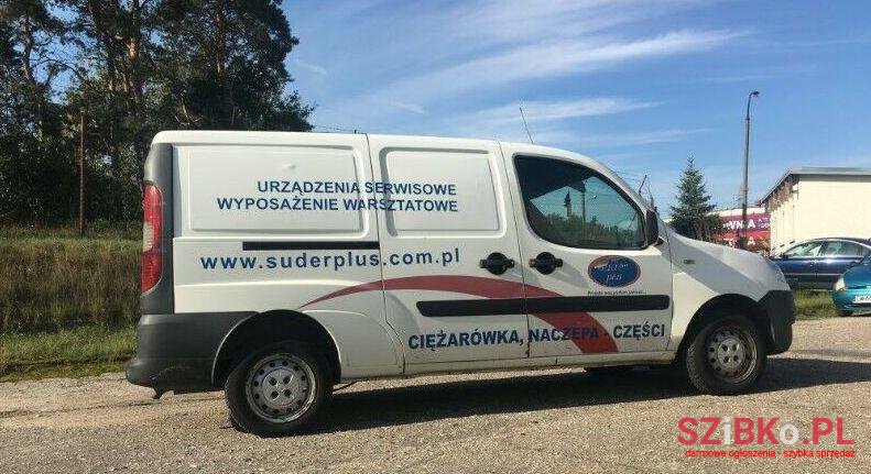 2009' Fiat Doblo photo #3