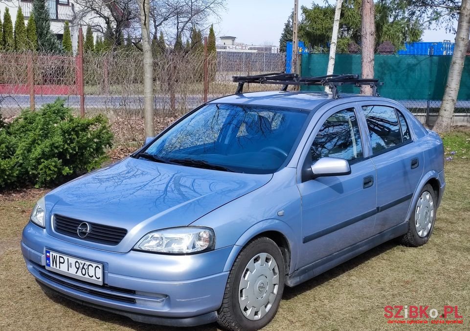 2002' Opel Astra photo #1