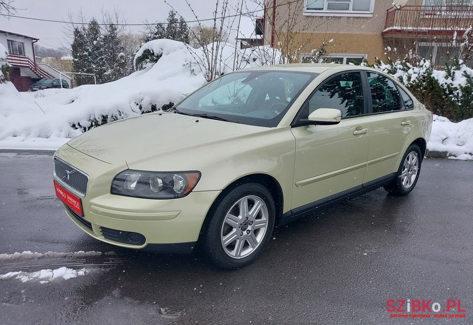 2004' Volvo S40 photo #3