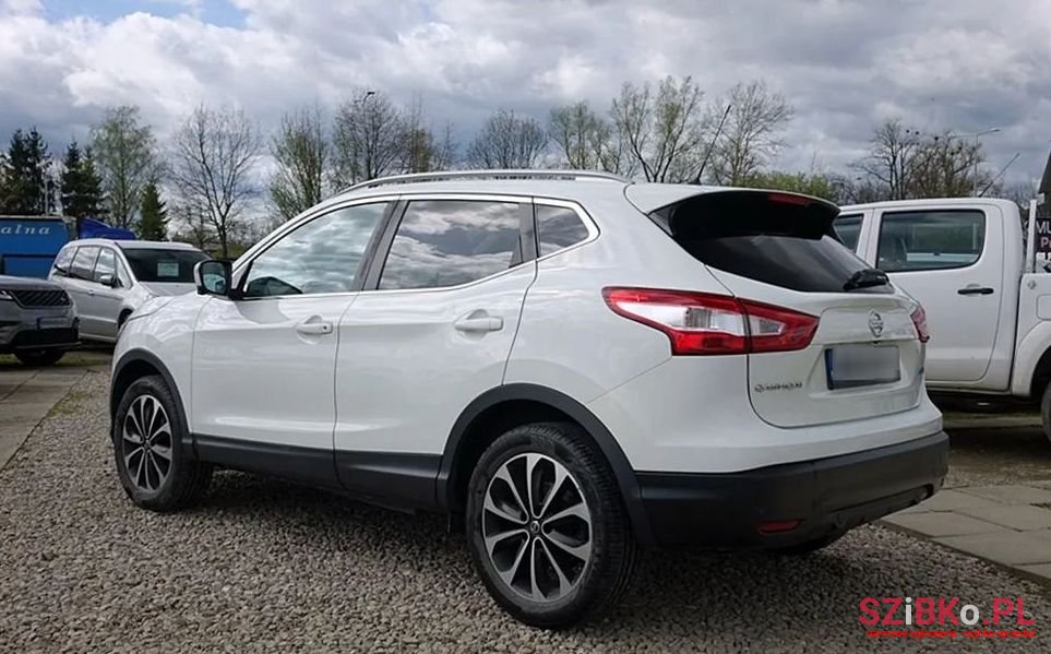 2014' Nissan Qashqai photo #2