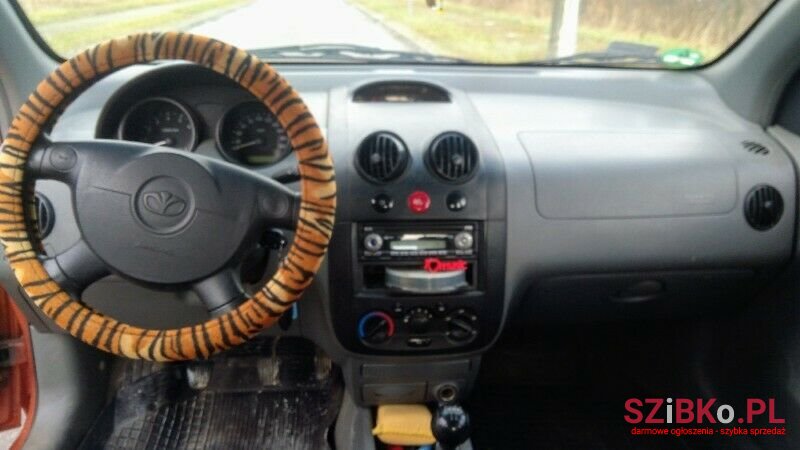 2004' Daewoo Kalos photo #4