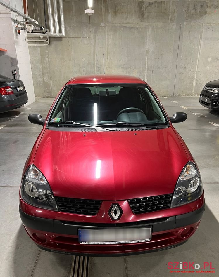 2003' Renault Clio photo #1