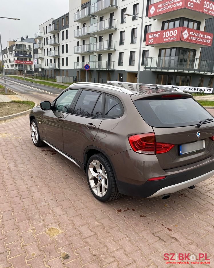 2011' BMW X1 Sdrive18I photo #4