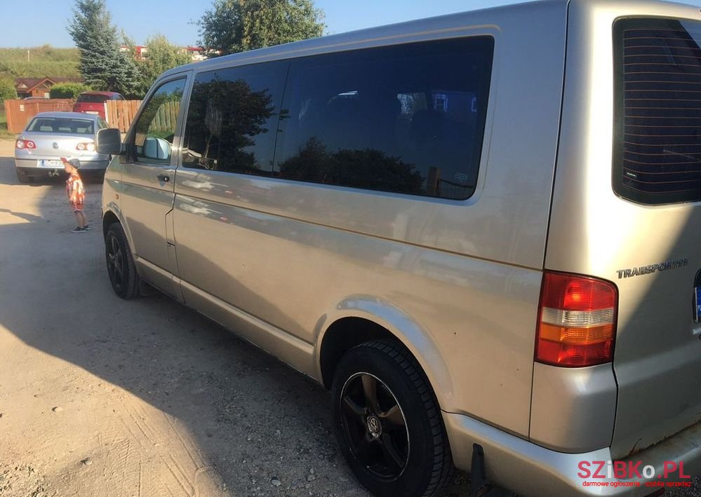 2004' Volkswagen Transporter photo #6