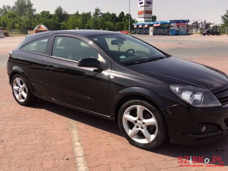 2005' Opel Astra photo #4