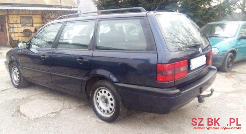 1996' Volkswagen Passat photo #1