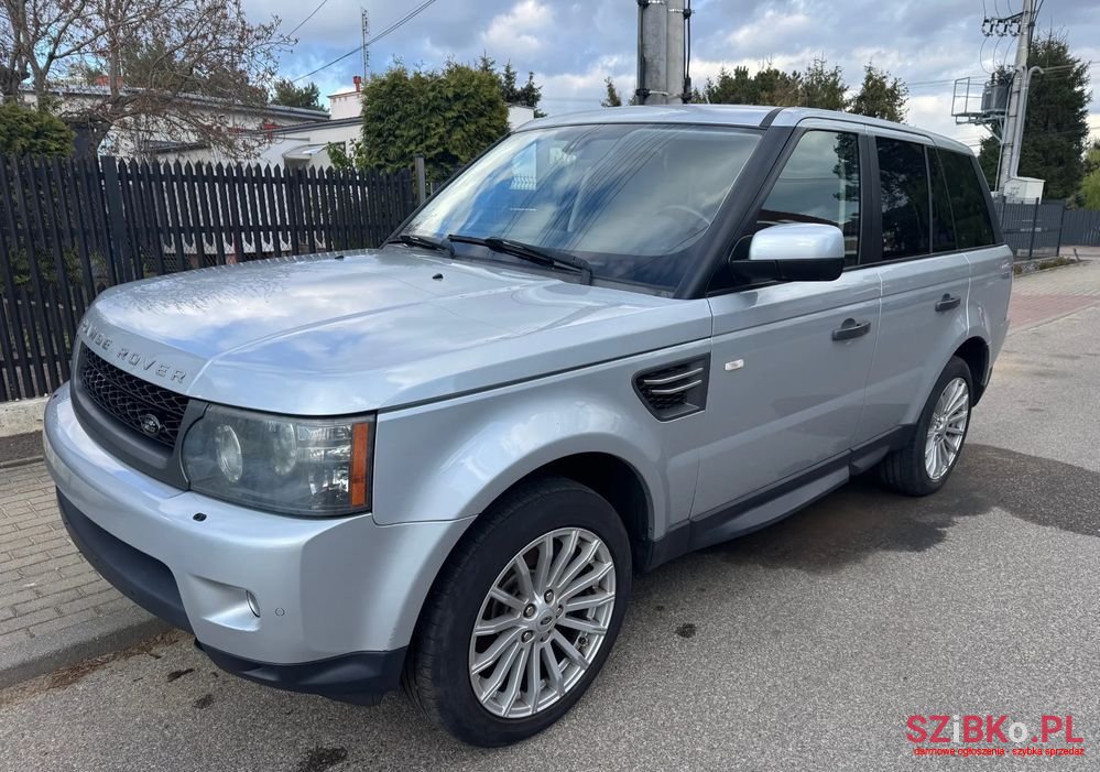 2010' Land Rover Range Rover photo #1