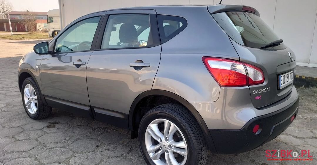 2011' Nissan Qashqai photo #6