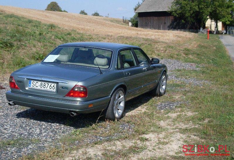 1995' Jaguar XJ6 photo #2