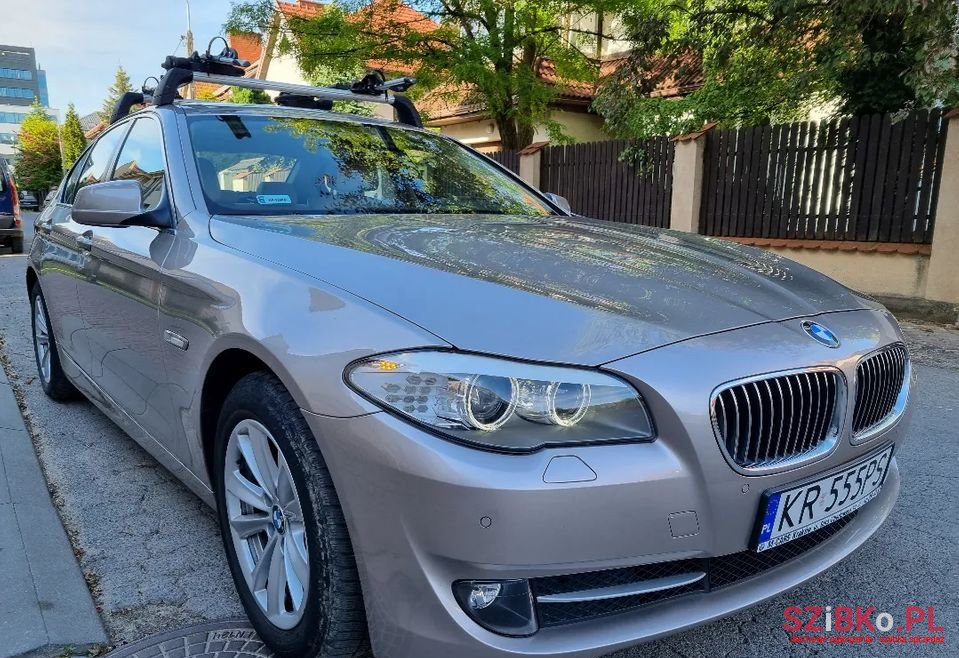 2011' BMW Seria 5 photo #3