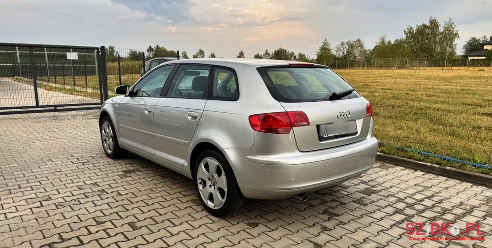 2006' Audi A3 Ver-1-6-Fsi-Attraction photo #2