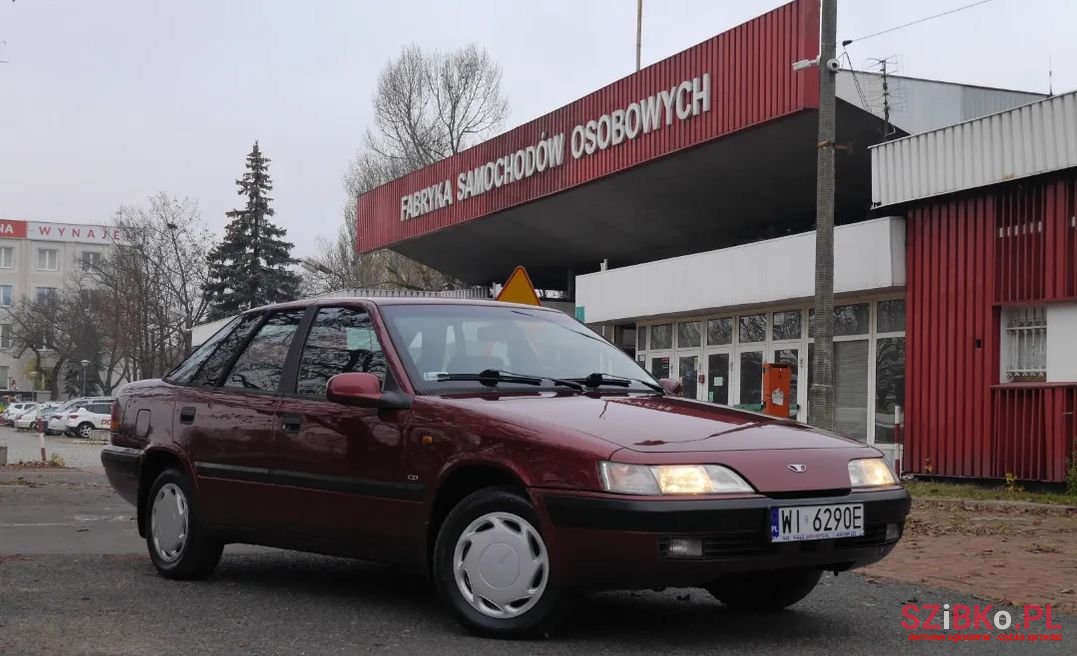 1999' Daewoo Espero photo #1