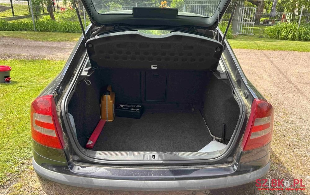 2006' Skoda Octavia photo #5