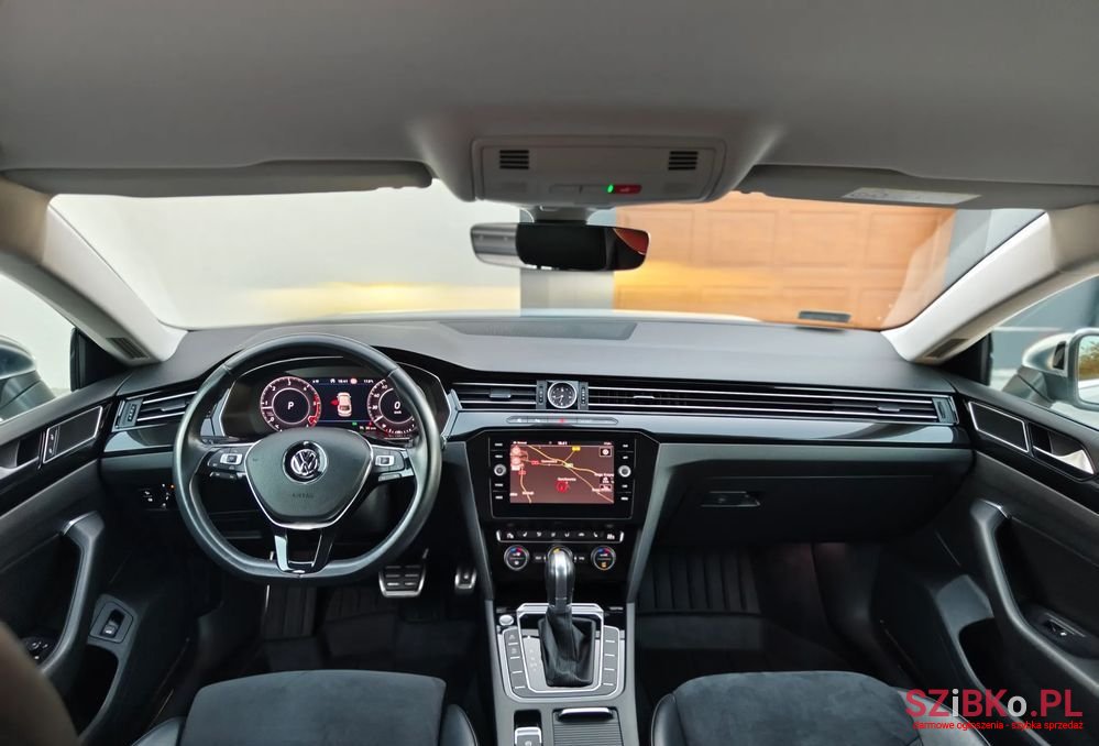 2018' Volkswagen Arteon photo #5
