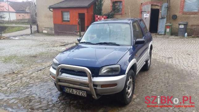 1996' Toyota RAV4 photo #1