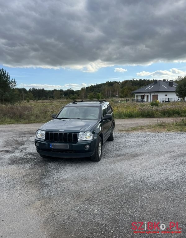 2005' Jeep Grand Cherokee Gr 3.7 V6 photo #1