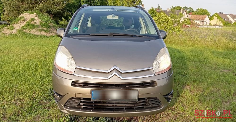 2008' Citroen C4 Grand Picasso photo #4