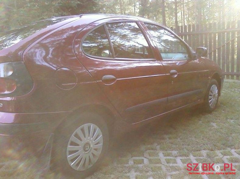 1998' Renault Megane photo #2