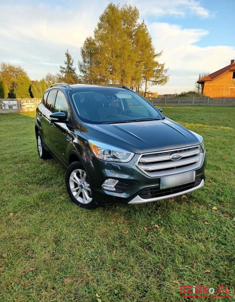 2017' Ford Kuga photo #1