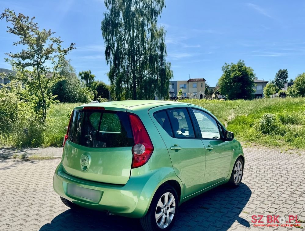 2009' Opel Agila 1.0 Edition photo #4
