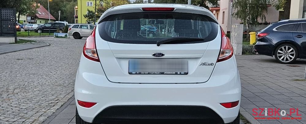 2013' Ford Fiesta 1.25 Trend Edition photo #4