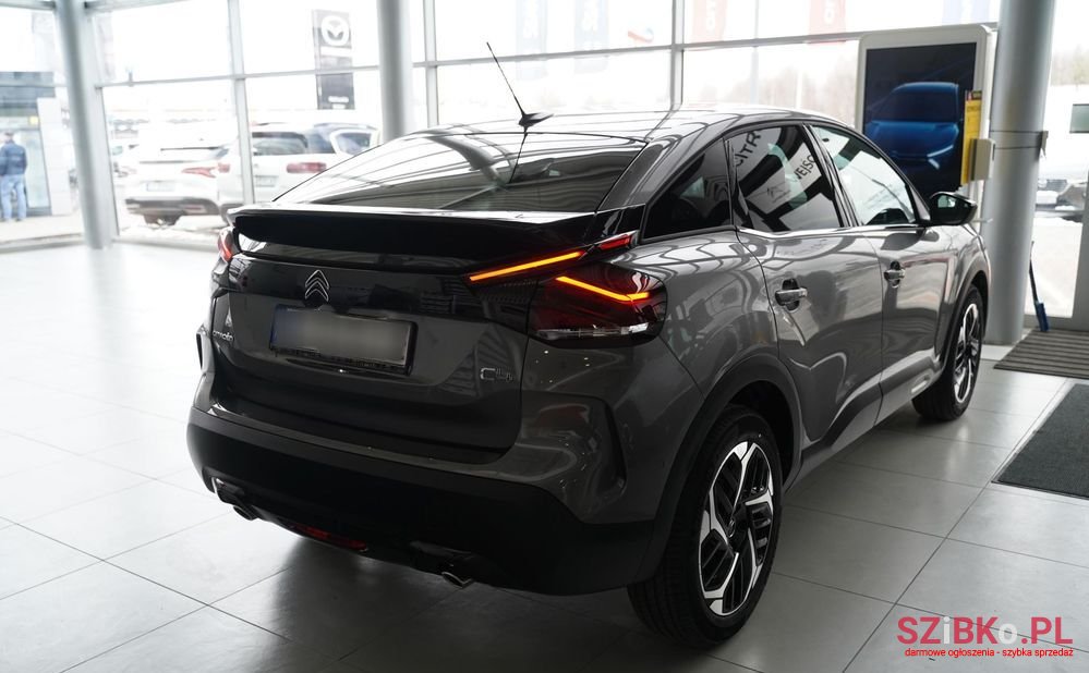 2023' Citroen C4 photo #3