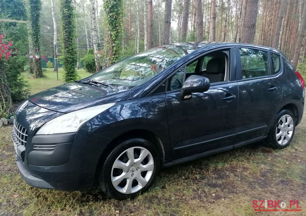 2011' Peugeot 3008 1.6 Active photo #1