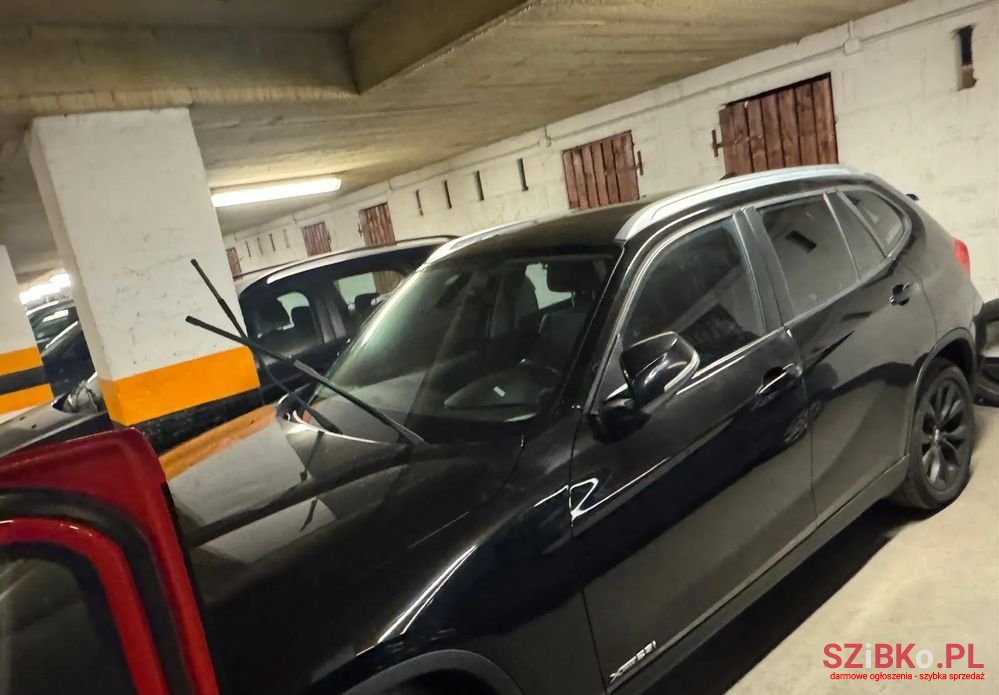 2012' BMW X1 Xdrive28I Xline photo #3