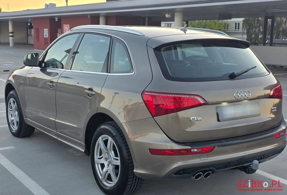 2011' Audi Q5 photo #3