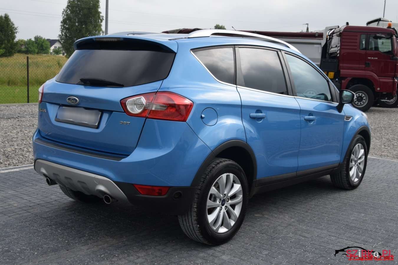 2009' Ford Kuga photo #3