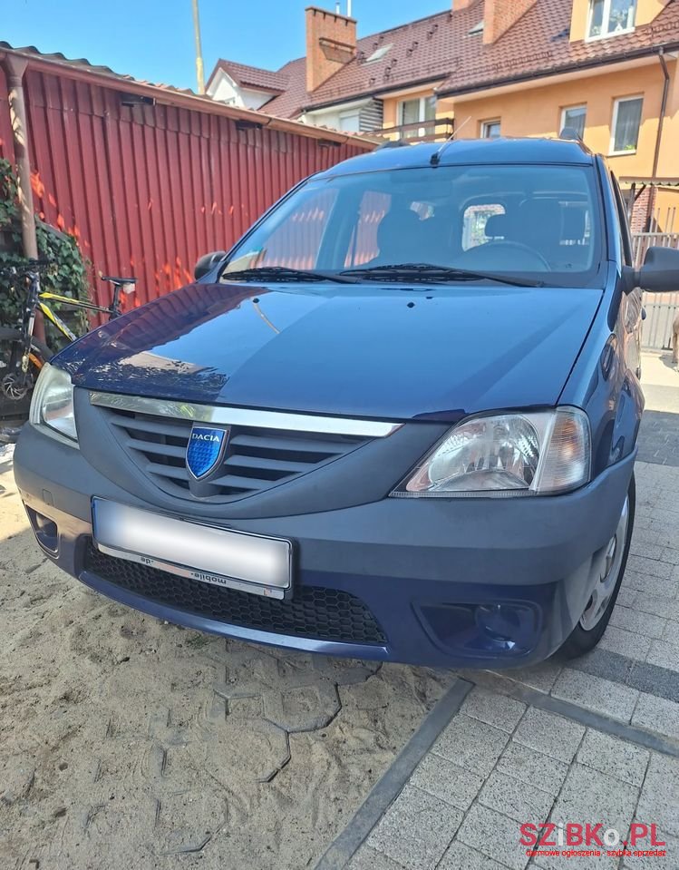 2007' Dacia Logan photo #1